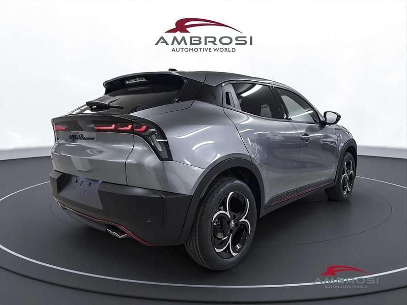 Nuova Alfa Romeo Junior Edizione Speciale 145 CV (106 kW) 2026 Grigio SUV
