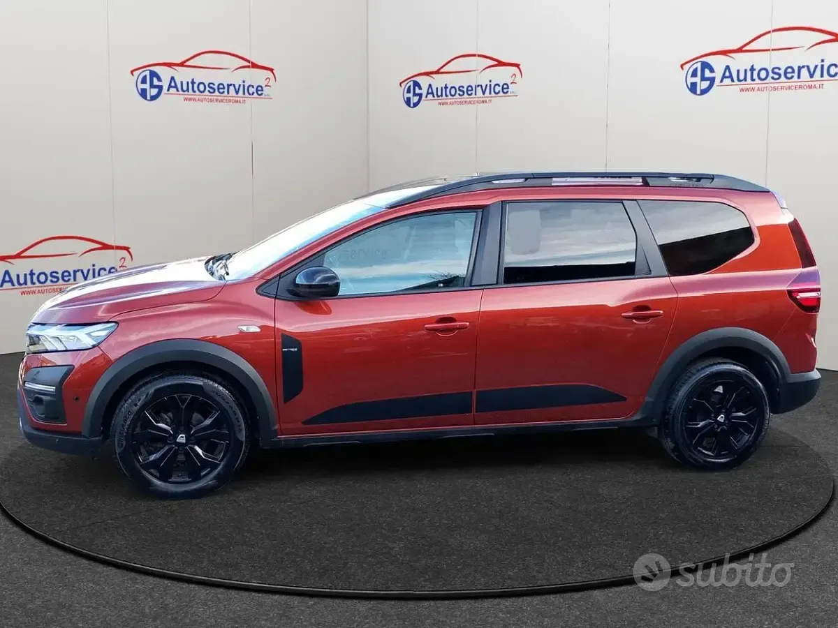 Usata Dacia Jogger Extreme 101 CV (74 kW) 2023 Rosso Monovolume