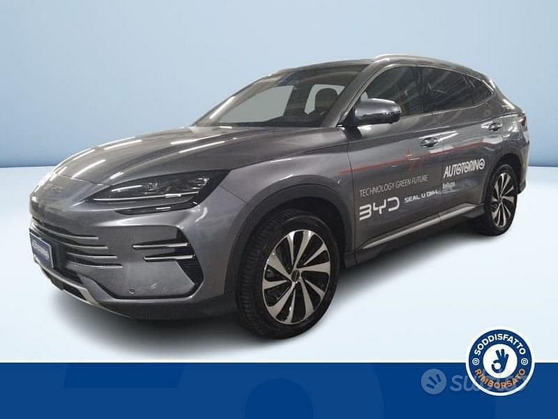 Usata BYD Seal U Design 323 CV (237 kW) 2025 Grigio SUV