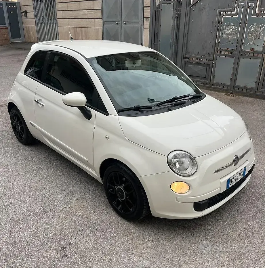 Usata Fiat 500 Sport 75 CV (55 kW) 2009 Bianco Cabrio