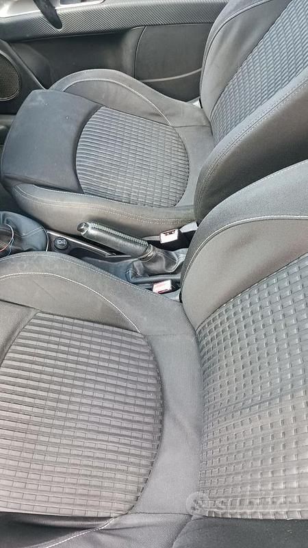 Usata Alfa Romeo MiTo Distinctive 120 CV (88 kW) 2009 Nero Utilitaria