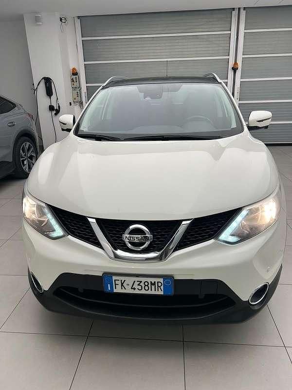 Usata Nissan Qashqai N-Connecta 110 CV (80 kW) 2017 SUV