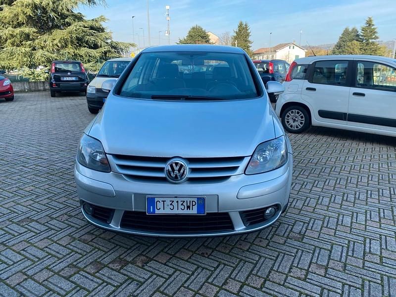 Usata VW Golf Plus Cross Sportline 115 CV (84 kW) 2005 Argento Monovolume