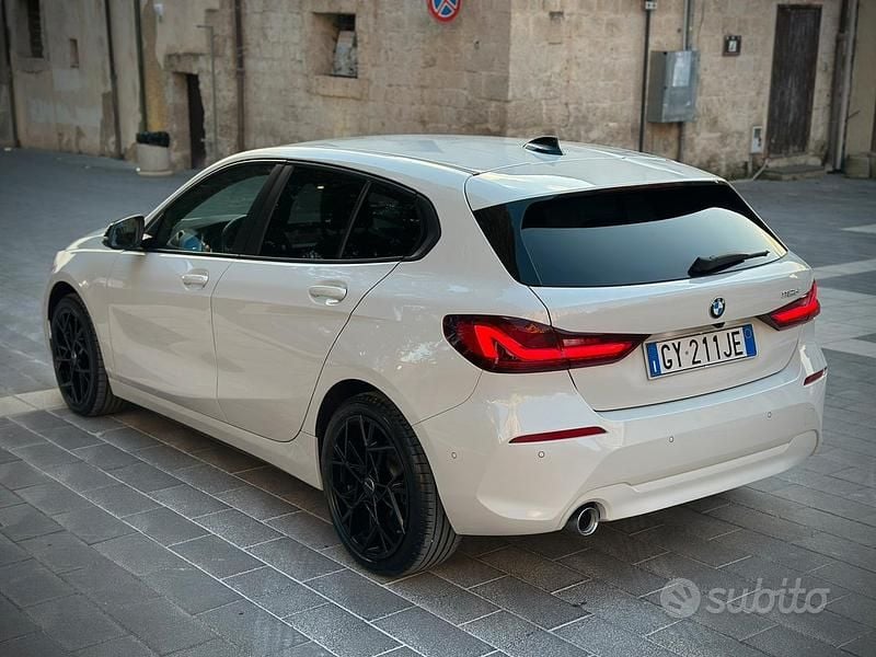 Usata BMW 116 Sport Line 2023 Bianco Utilitaria