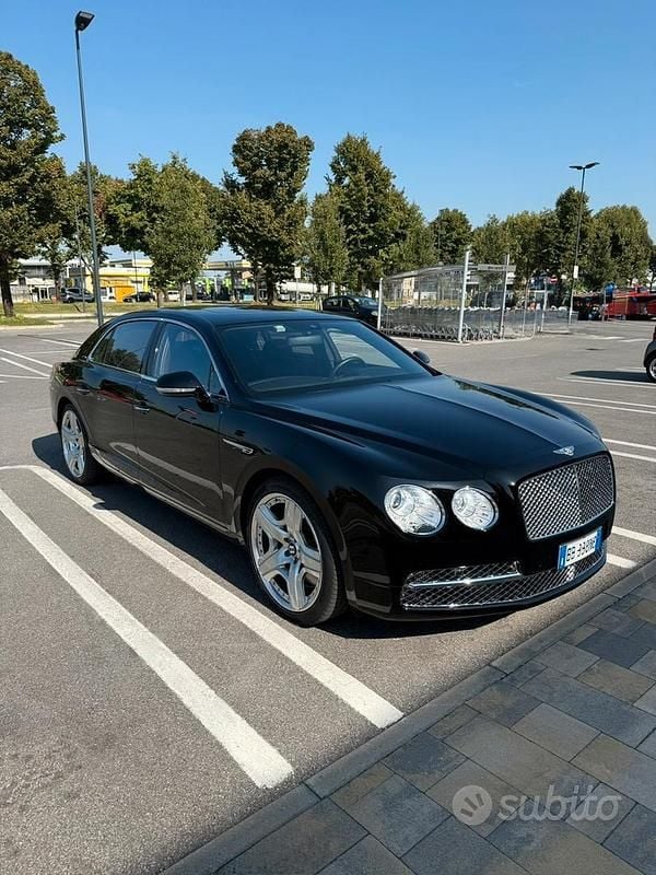 Usata Bentley Continental Flying Spur Mulliner 625 CV (459 kW) 2013 Nero Berlina