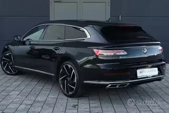 Usata VW Arteon R-line 200 CV (147 kW) 2023 Nero Berlina