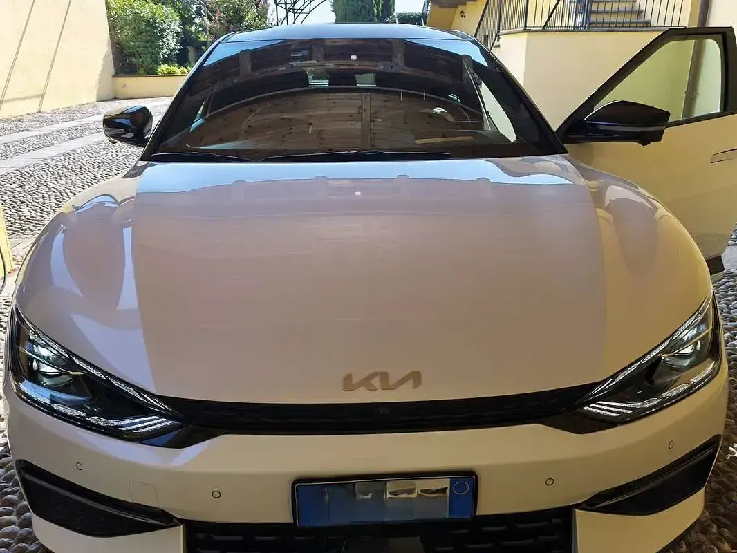 Usata Kia EV6 GT-Line 55 kW (76 CV) 2022 Bianco SUV