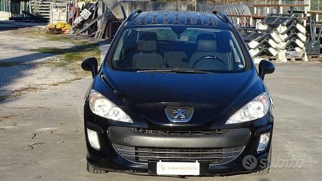 Nero Usata 2009 Peugeot 308 Premium Station wagon | 2490 € (Buon prezzo) - Immagine 1/4