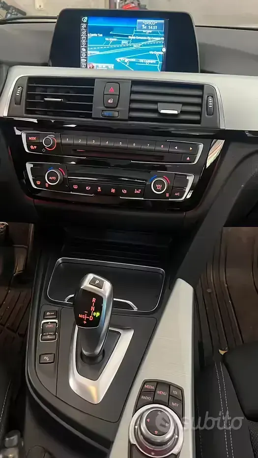 Usata BMW 318 Sport Line 150 CV (110 kW) 2016 Nero Station wagon