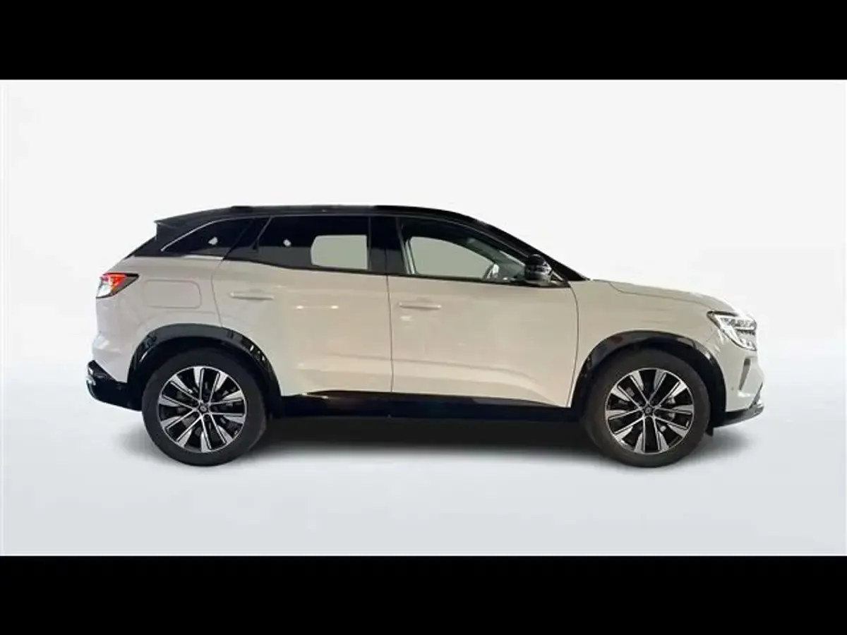 Usata Renault Austral Techno 131 CV (96 kW) 2023 Bianco SUV