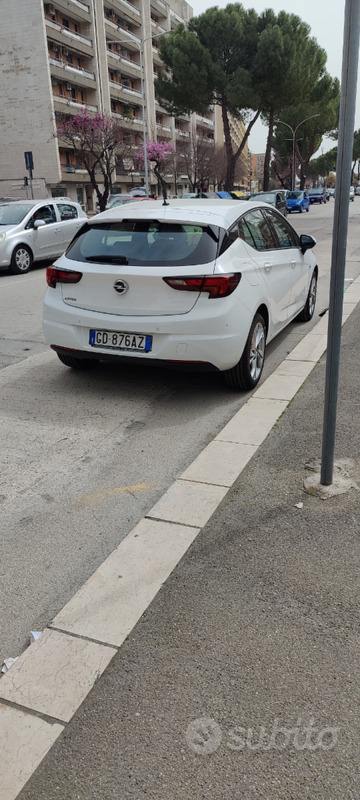 Usato 2020 Opel Astra 1.5 Diesel 122 CV (12.500 €)
