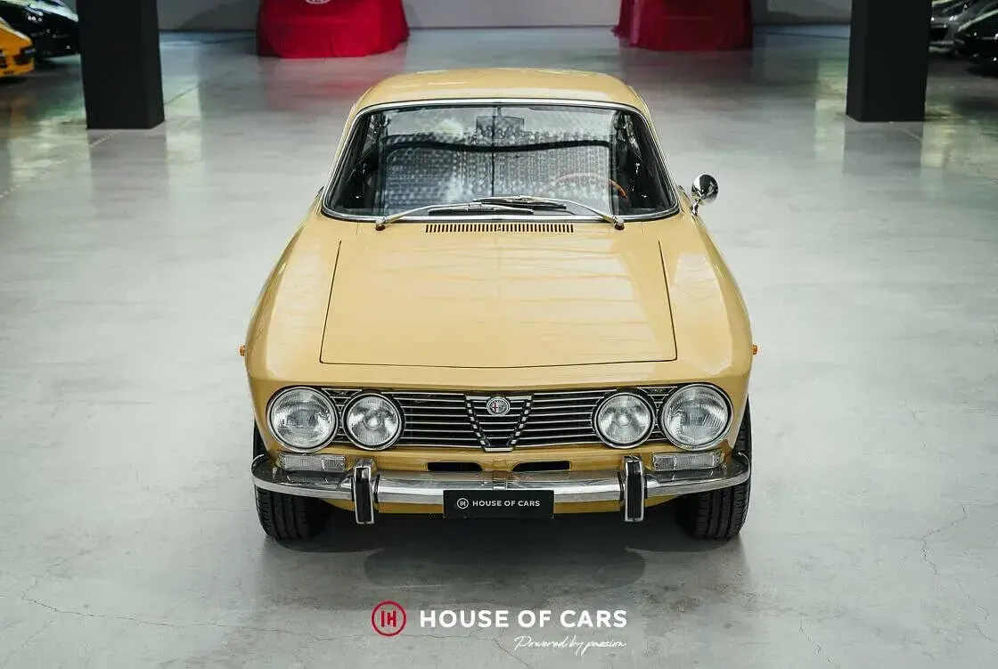 Usata Alfa Romeo 2000 132 CV (97 kW) 1972 Giallo Coupé