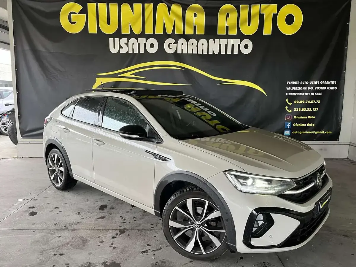 Usata VW Taigo R-line 150 CV (110 kW) 2023 Beige SUV