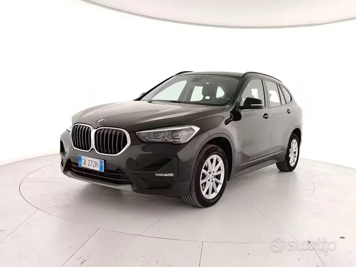 Usata BMW X1 Advantage 116 CV (85 kW) 2022 Grigio SUV