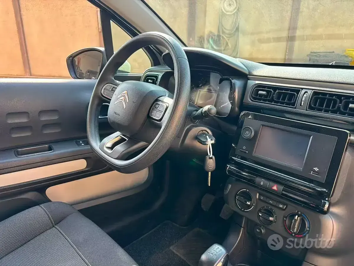 Usata Citroën C3 PureTech 83 CV (61 kW) 2023 Beige Utilitaria