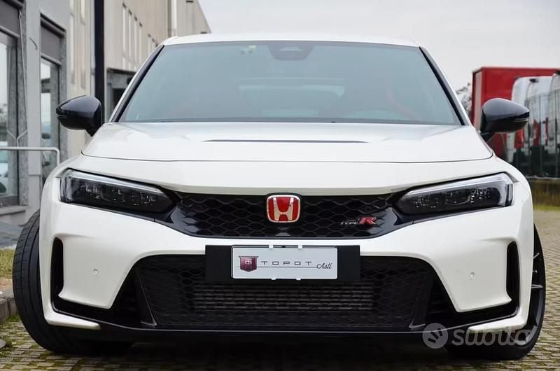 Usata Honda Civic Type R 330 CV (242 kW) 2024 Bianco Berlina