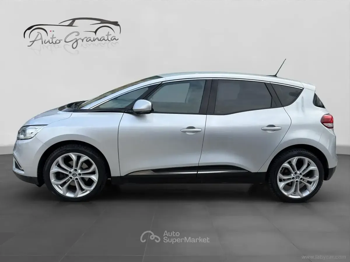 Usata Renault Scénic Intens 110 CV (80 kW) 2018 Argento Monovolume