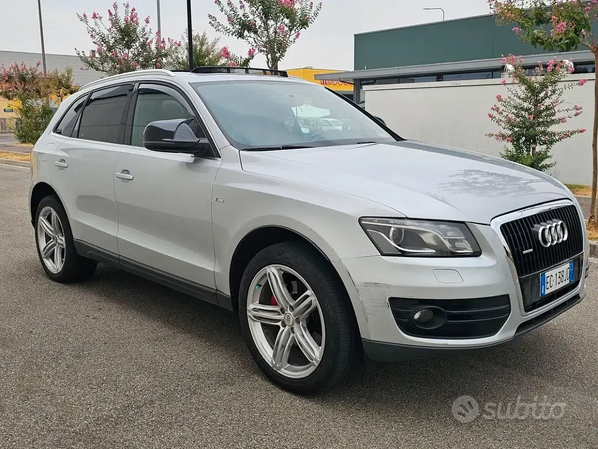 Usata Audi Q5 S-Line 239 CV (175 kW) 2010 Grigio SUV
