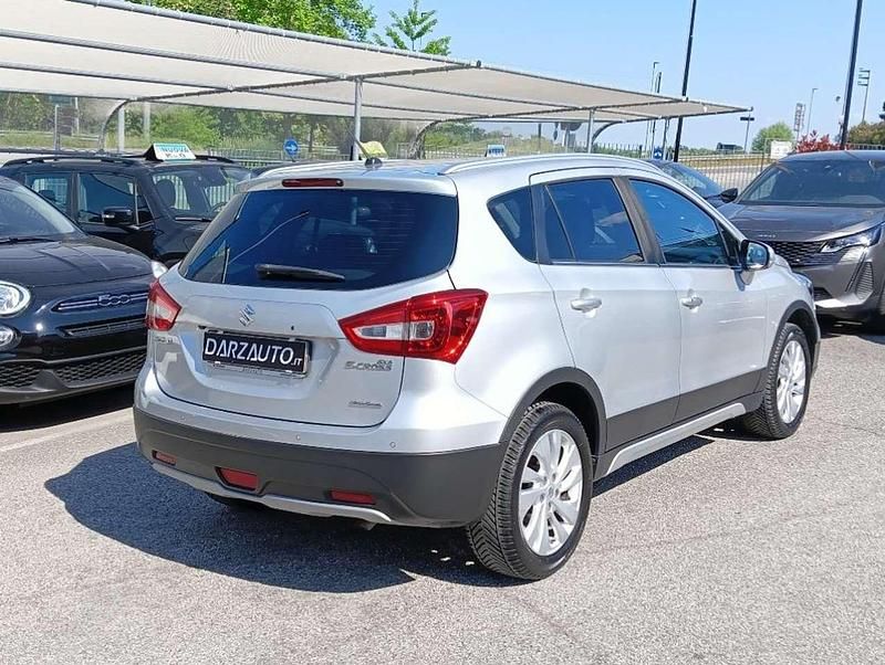 Usata Suzuki SX4 S-Cross Cool 120 CV (88 kW) 2018 Argento new york metallizzato SUV