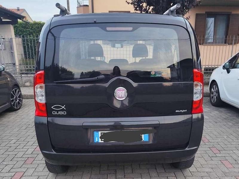 Usata Fiat Qubo Trekking 75 CV (55 kW) 2011 Nero Monovolume