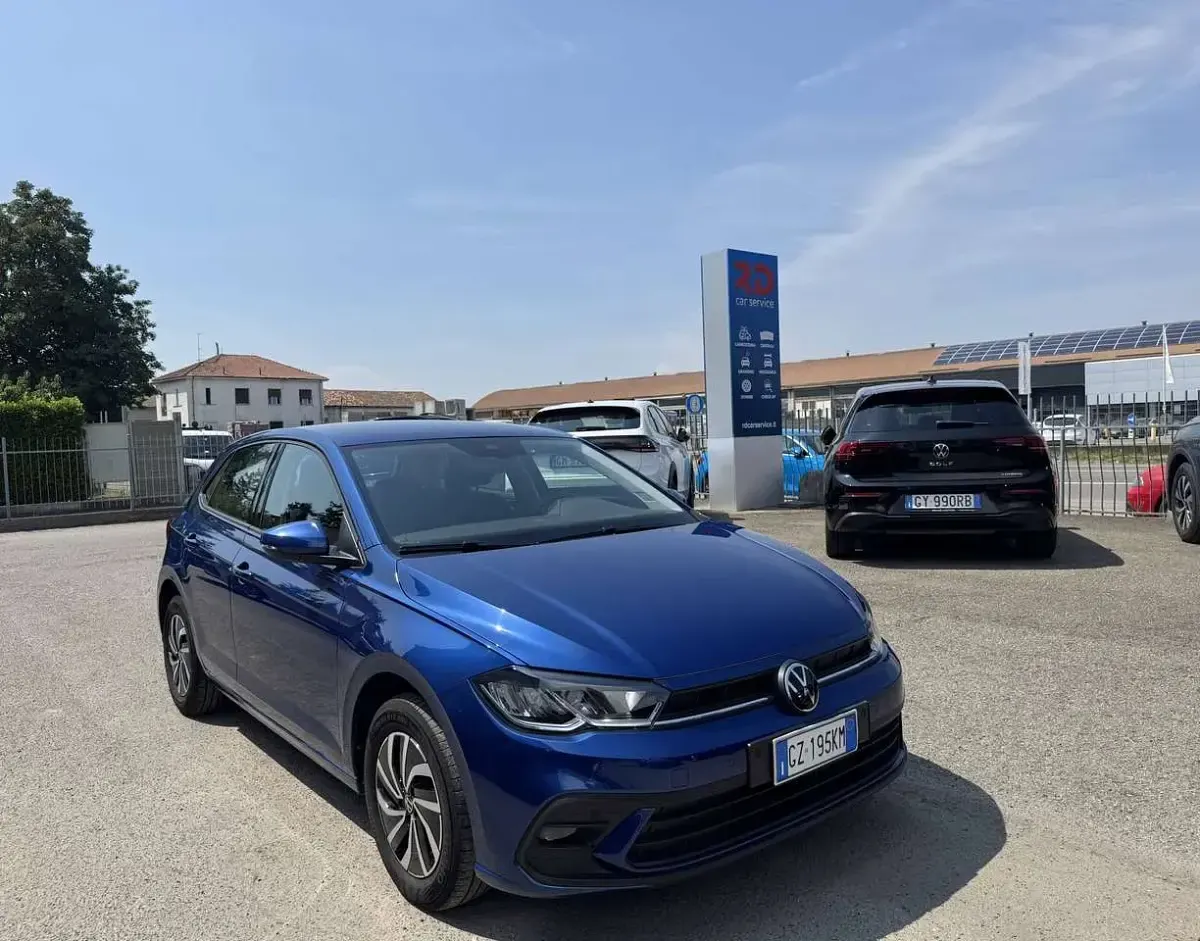 Usata VW Polo Life 95 CV (69 kW) 2025 Reef blu met Utilitaria
