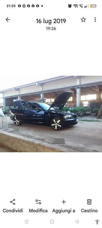 Usata BMW 320 150 CV (110 kW) 2003 Blu/azzurro Berlina