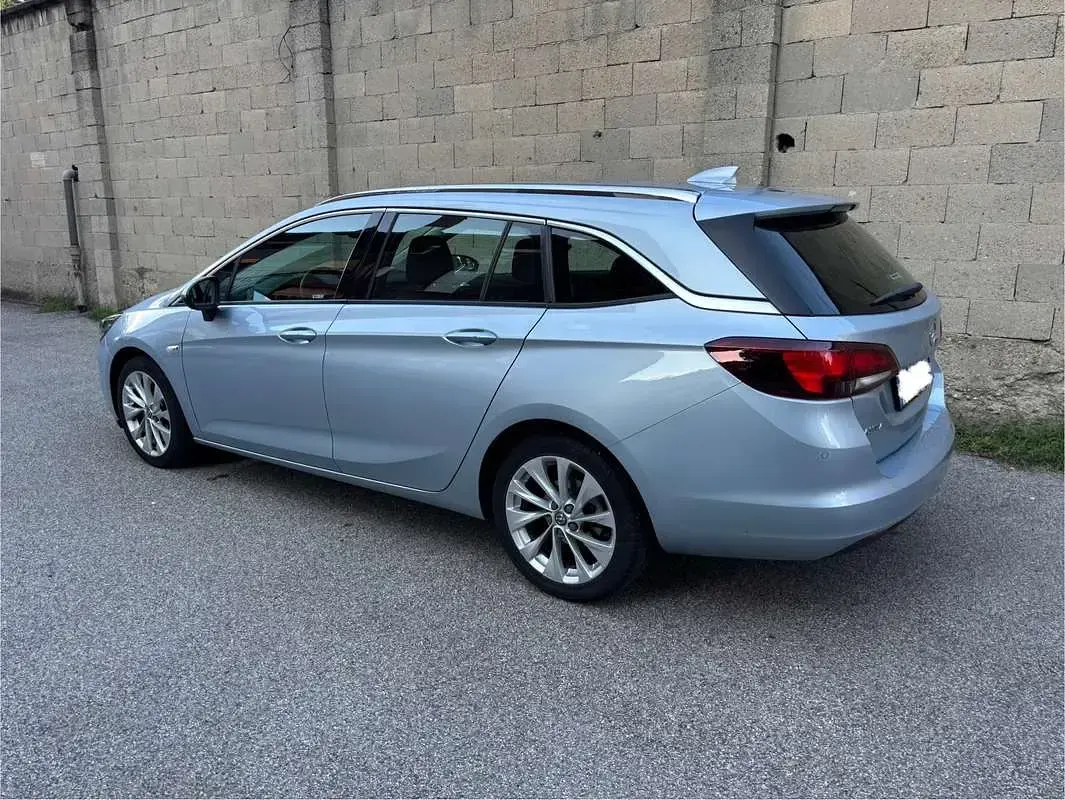 Usata Opel Astra Innovation 150 CV (110 kW) 2016 Station wagon