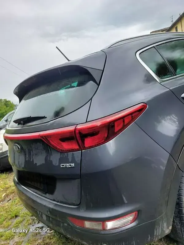 Usata Kia Sportage Active 116 CV (85 kW) 2016 Grigio SUV