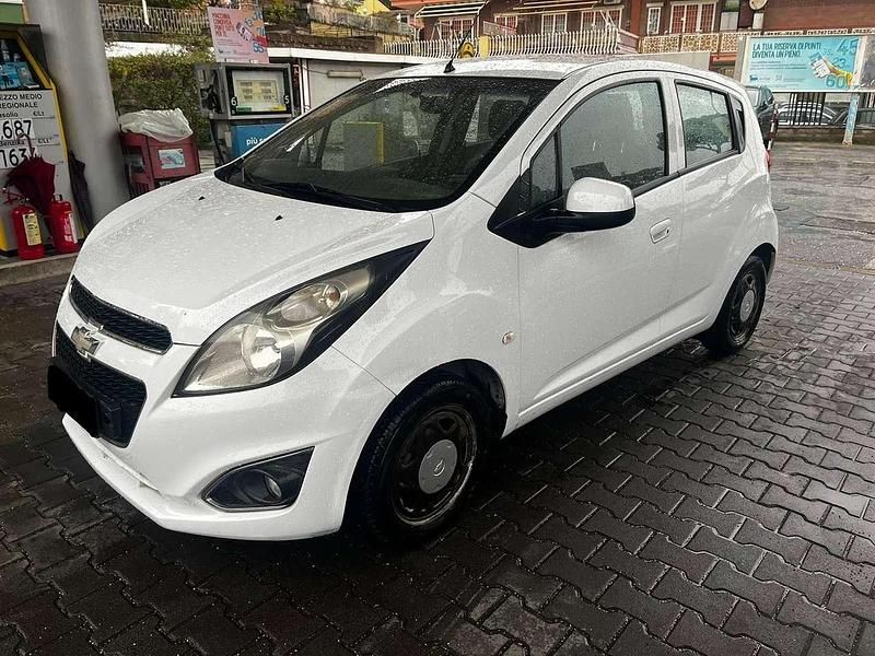 Usata Chevrolet Spark LT 68 CV (50 kW) 2013 Bianco Utilitaria