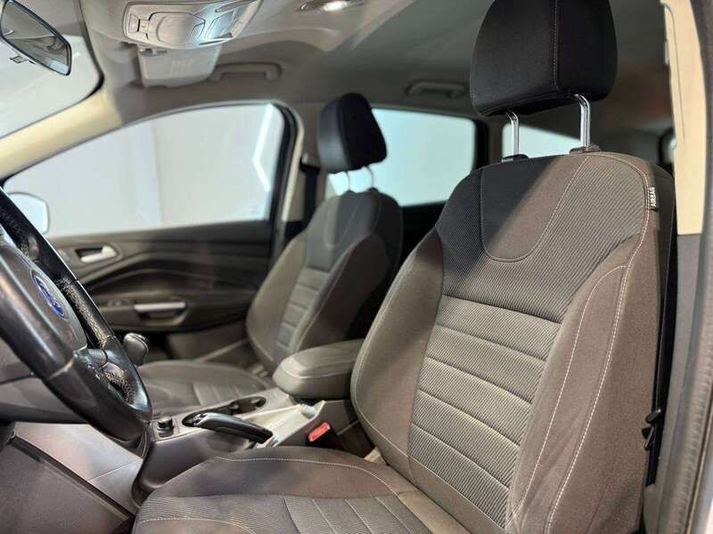 Usata Ford Kuga Titanium 140 CV (102 kW) 2015 Bianco SUV