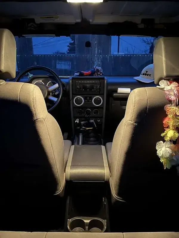 Begagnad Jeep Wrangler Sahara 177 HK (130 kW) 2009 Svart SUV