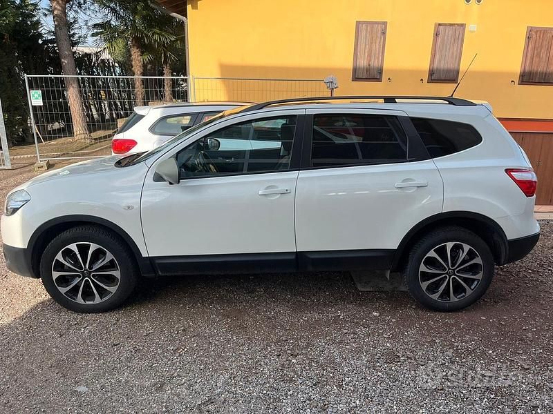 Usata Nissan Qashqai 2013 Bianco SUV