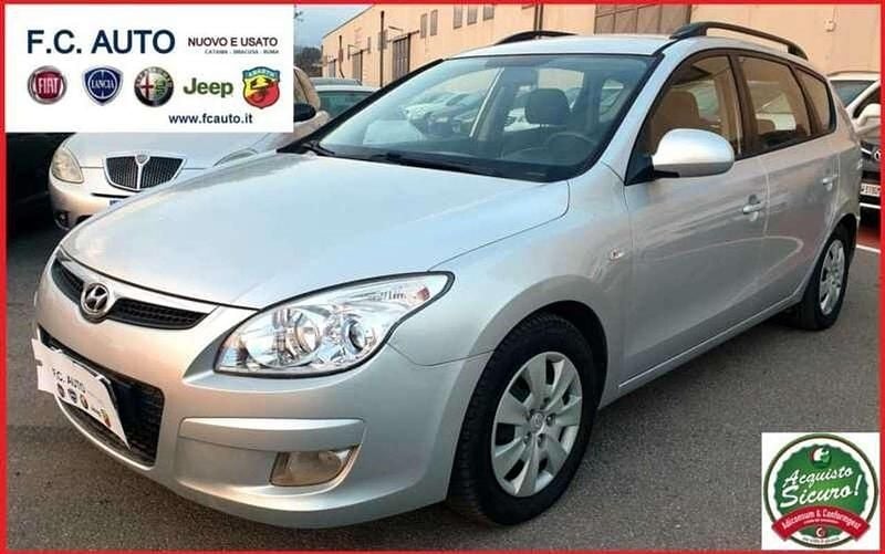 Usata Hyundai i30 Active 90 CV (66 kW) 2009 Argento Station wagon