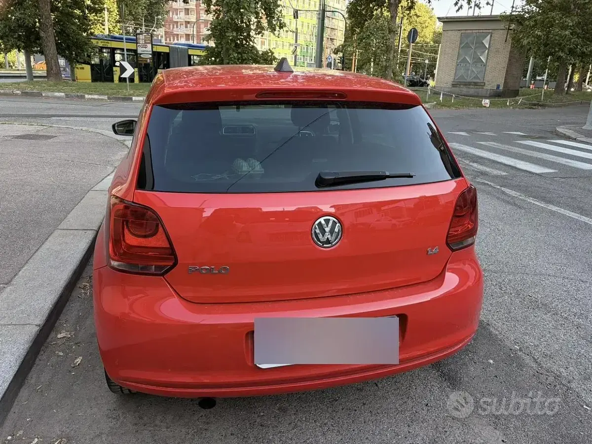 Usata VW Polo 85 CV (62 kW) 2010 Rosso Utilitaria