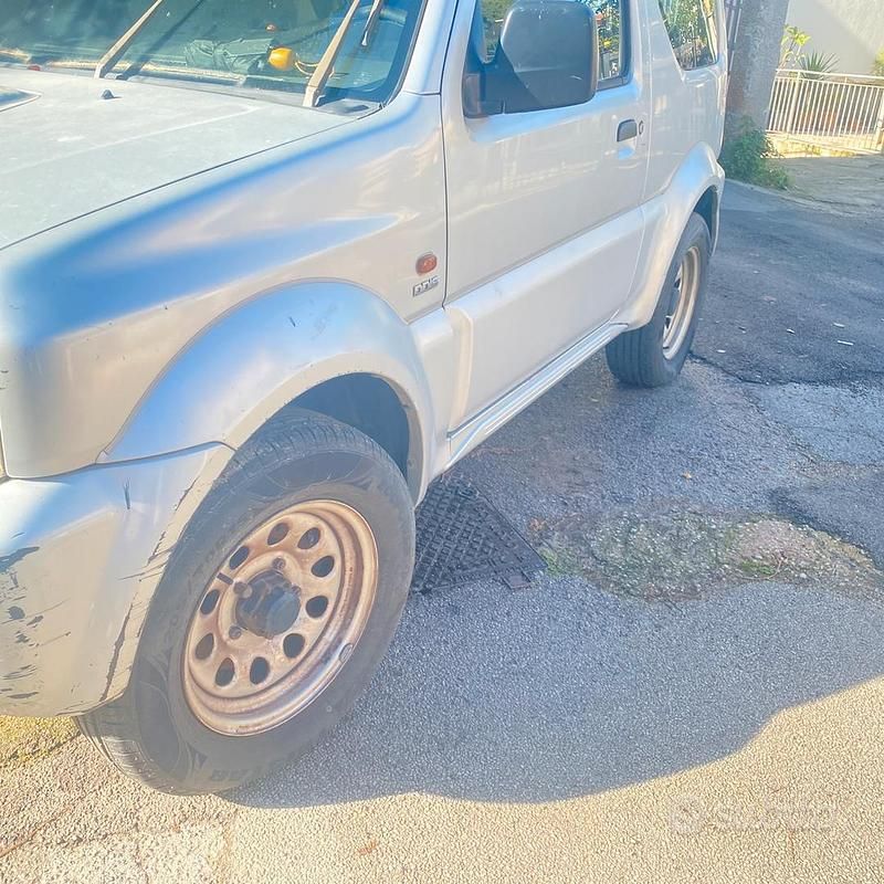 Usata Suzuki Jimny 2004 Grigio SUV