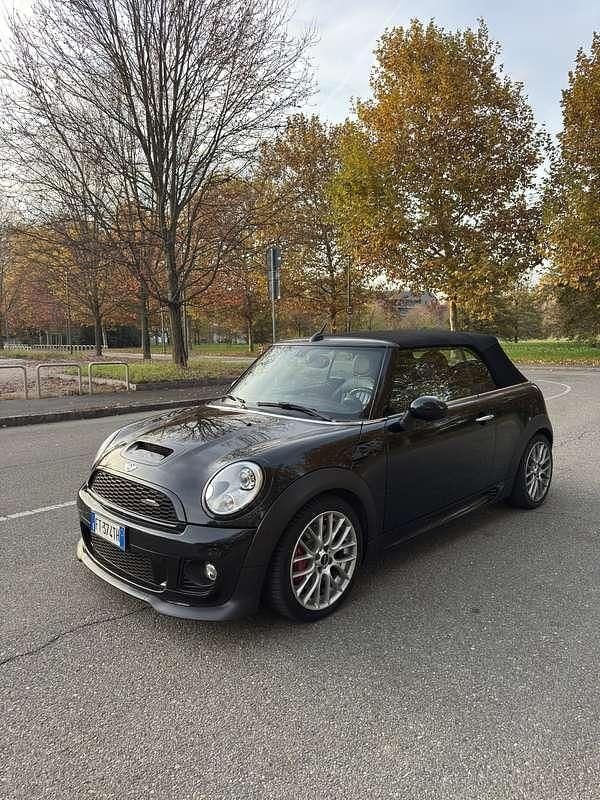 Usata Mini John Cooper Works Cabriolet 211 CV (155 kW) 2012 Nero Cabrio