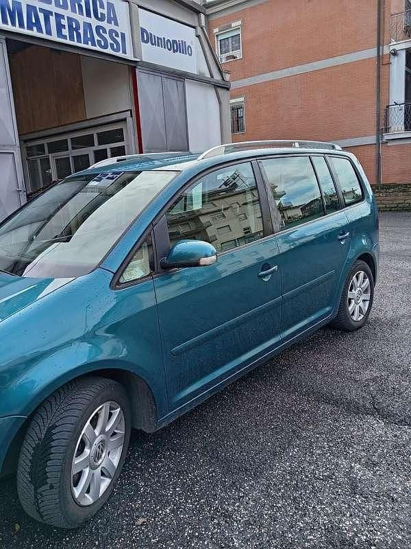 Usata VW Touran Highline 140 CV (102 kW) 2005 Monovolume