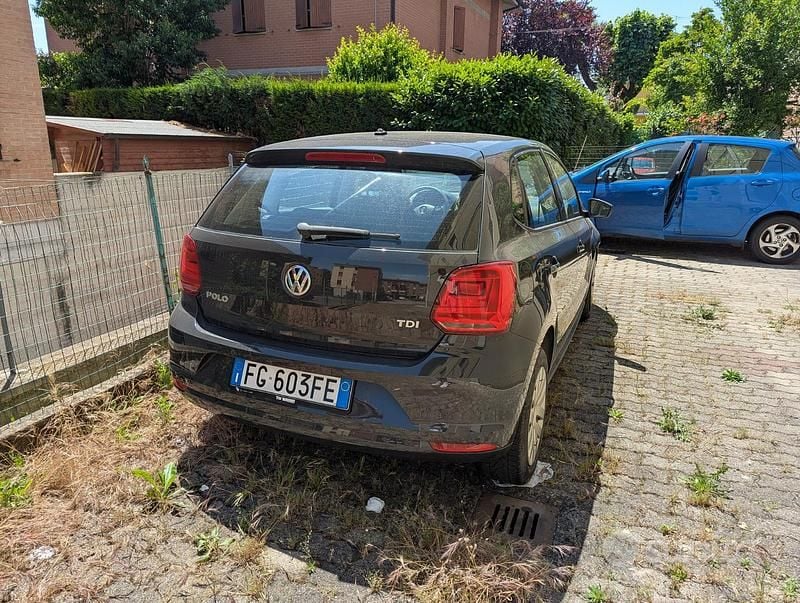 Usata VW Polo 75 CV (55 kW) 2016 Grigio Utilitaria