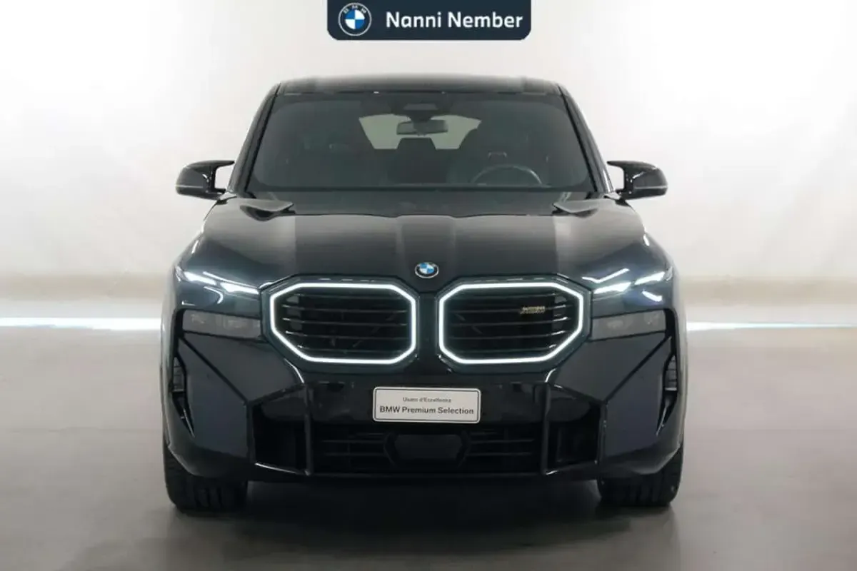 Usata BMW XM 653 CV (480 kW) 2025 Carbon black metallizzato SUV