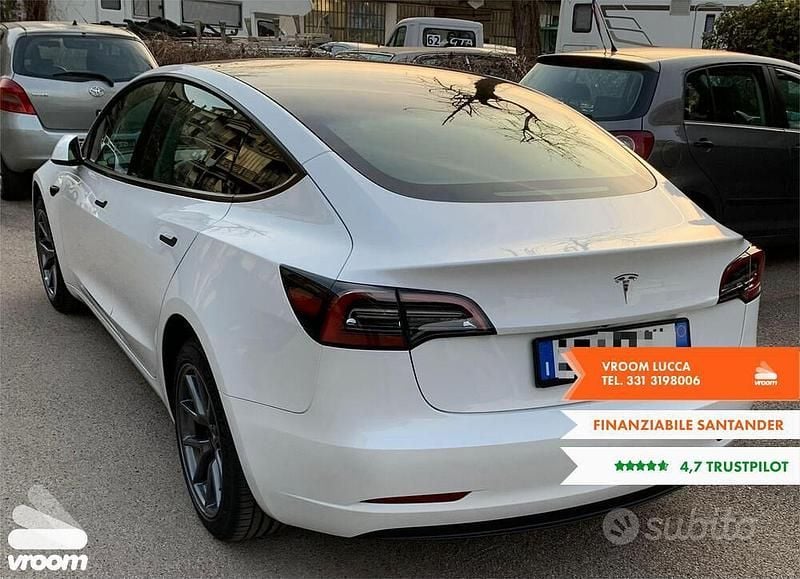 Usata Tesla Model 3 RWD 208 kW (283 CV) 2023 Bianco Berlina