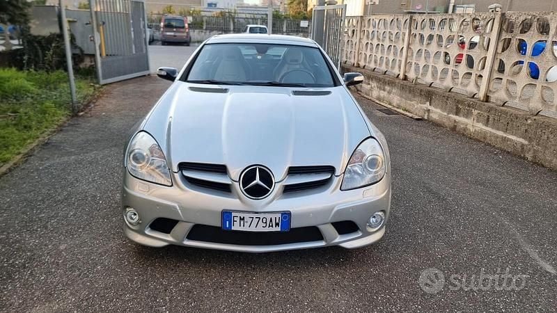 Usata Mercedes SLK200 163 CV (119 kW) 2004 Grigio Cabrio