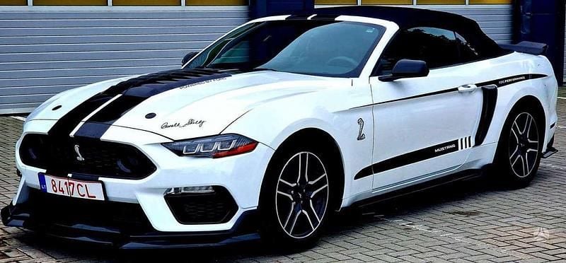 Usata Ford Mustang Convertible 314 CV (230 kW) 2018 Cabrio