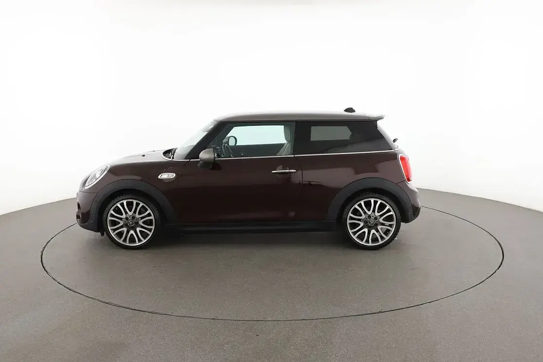 Usata Mini Cooper S 192 CV (141 kW) 2020 Marrone Utilitaria