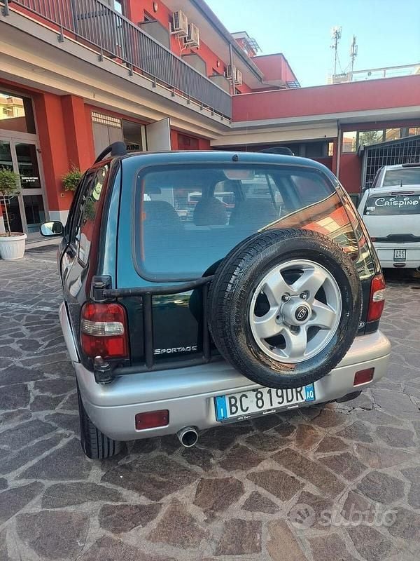 Usata Kia Sportage Comfort 83 CV (61 kW) 1999 Verde SUV