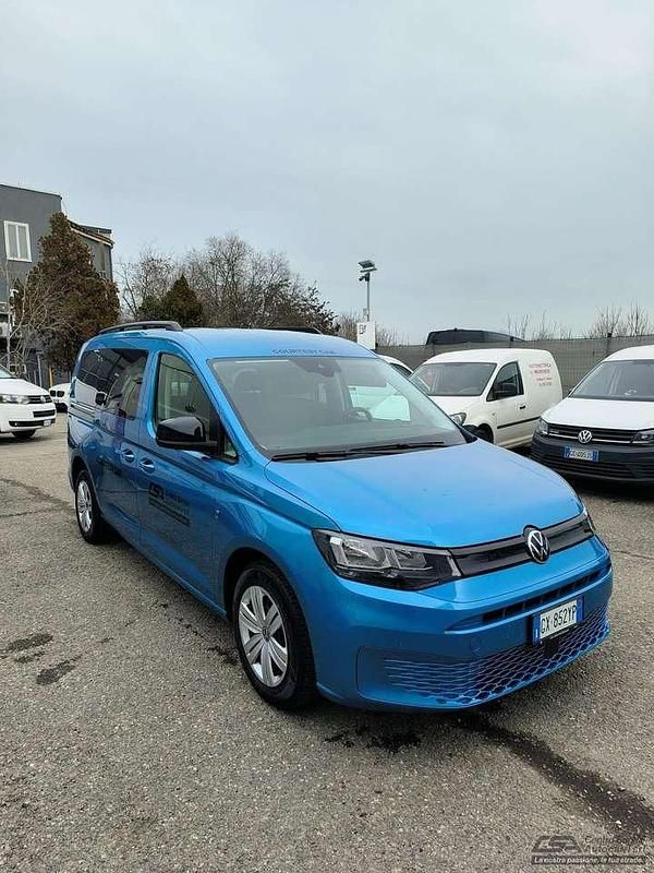Usata VW Caddy Maxi 122 CV (89 kW) 2025 Blu/azzurro Monovolume