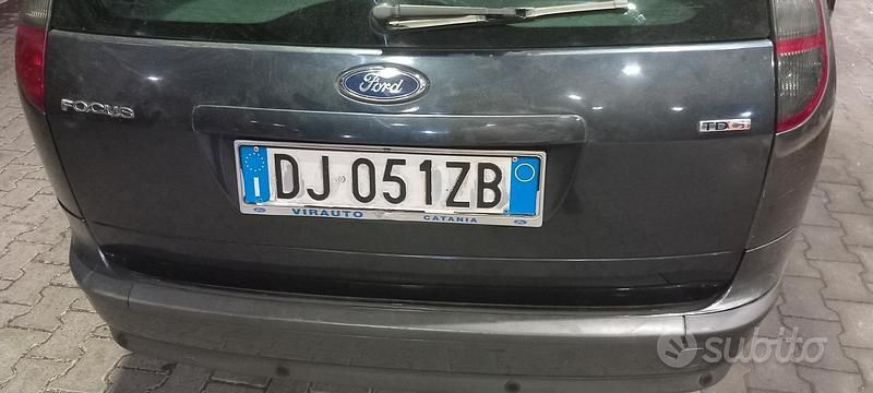 Usata Ford Focus 2007 Grigio Station wagon