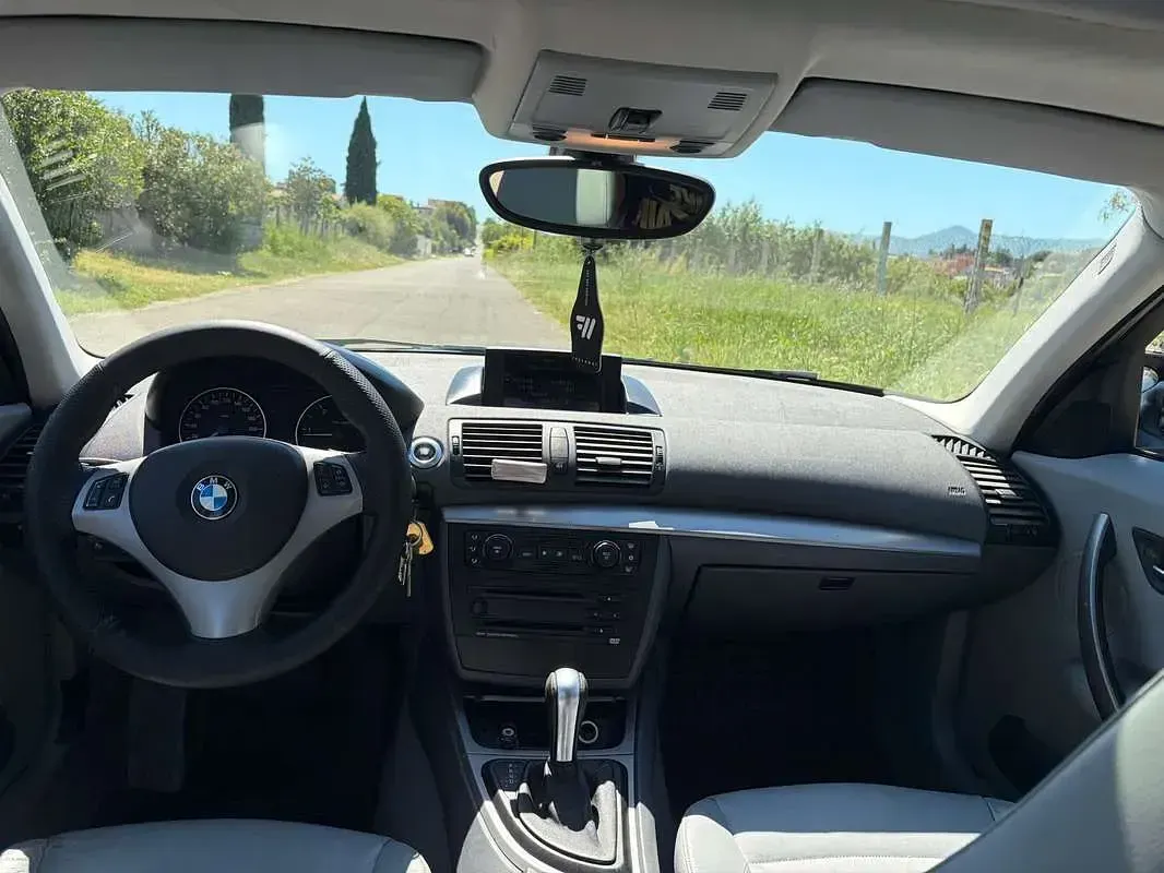 Usata BMW 120 163 CV (119 kW) 2007 Utilitaria