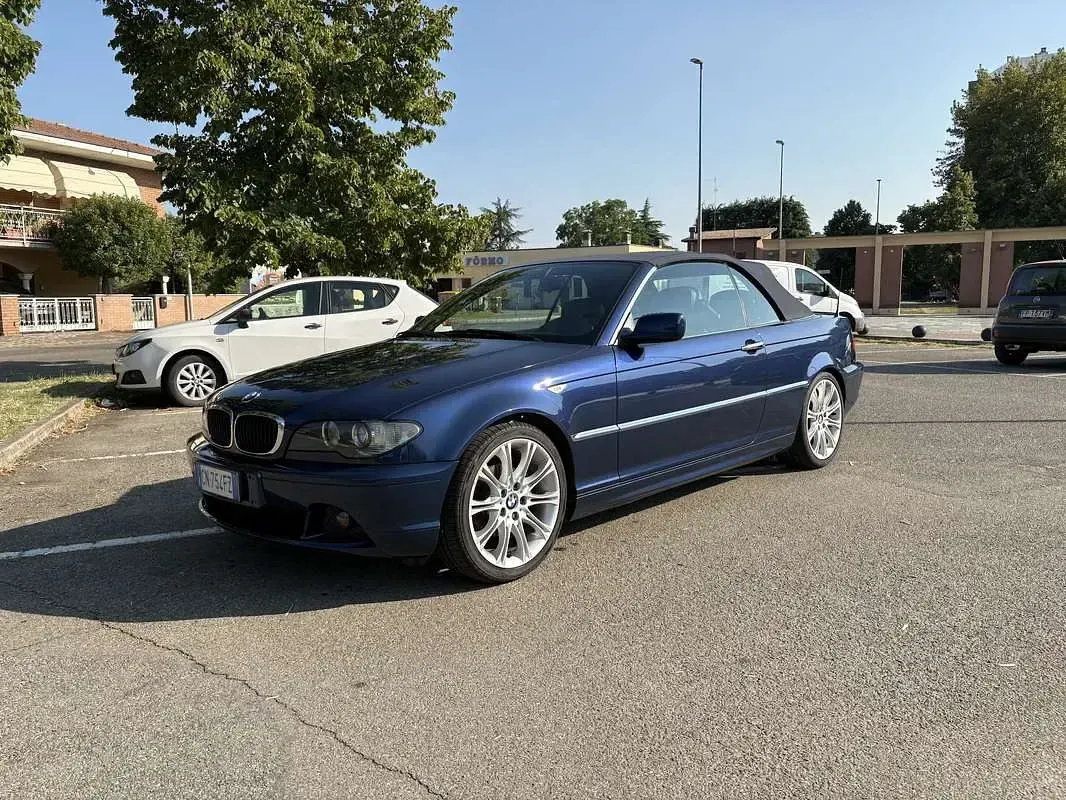 Usata BMW 318 Cabriolet Efficient Dynamics 143 CV (105 kW) 2004 Cabrio
