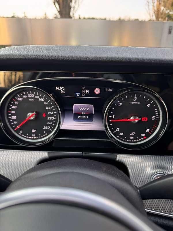 Usata Mercedes E220 Premium Plus 194 CV (142 kW) 2019 Berlina