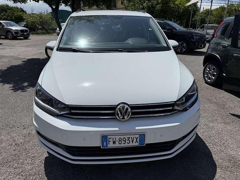 Usata VW Touran 116 CV (85 kW) 2019 Bianco Monovolume